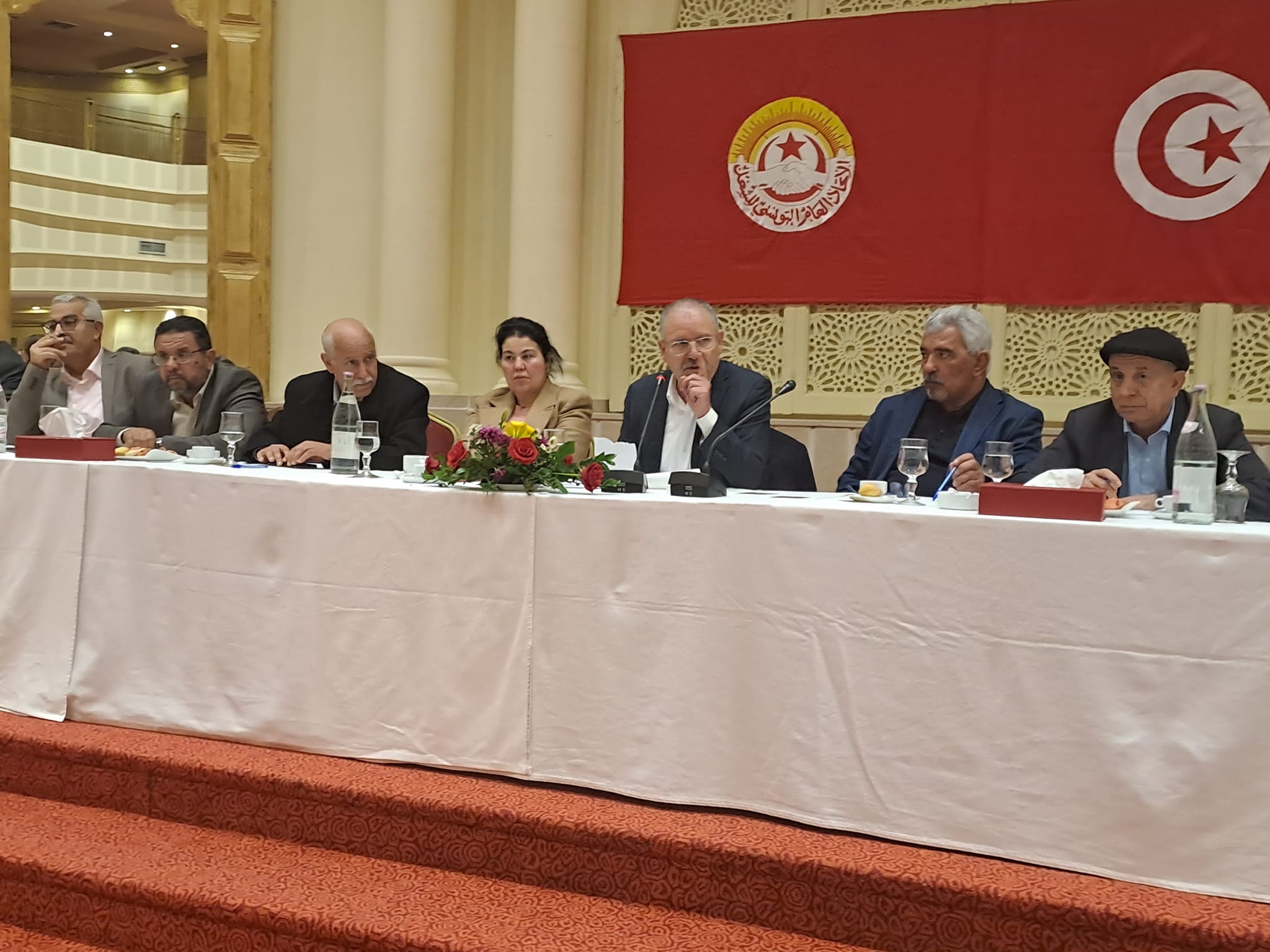 الهيئة الإدارية الوطنية للاتحاد الشغل:  على الحكومة الالتزام بتعهداتها حتى لا نضطر للإضراب العام